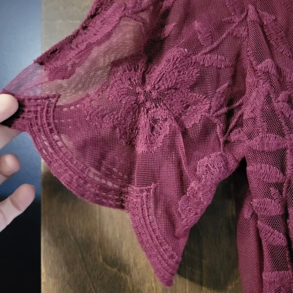 Altar'd State Marionette Maxi All Lace Dress Large Maroon Burgundy Mid Sleeve - Picture 8 of 10